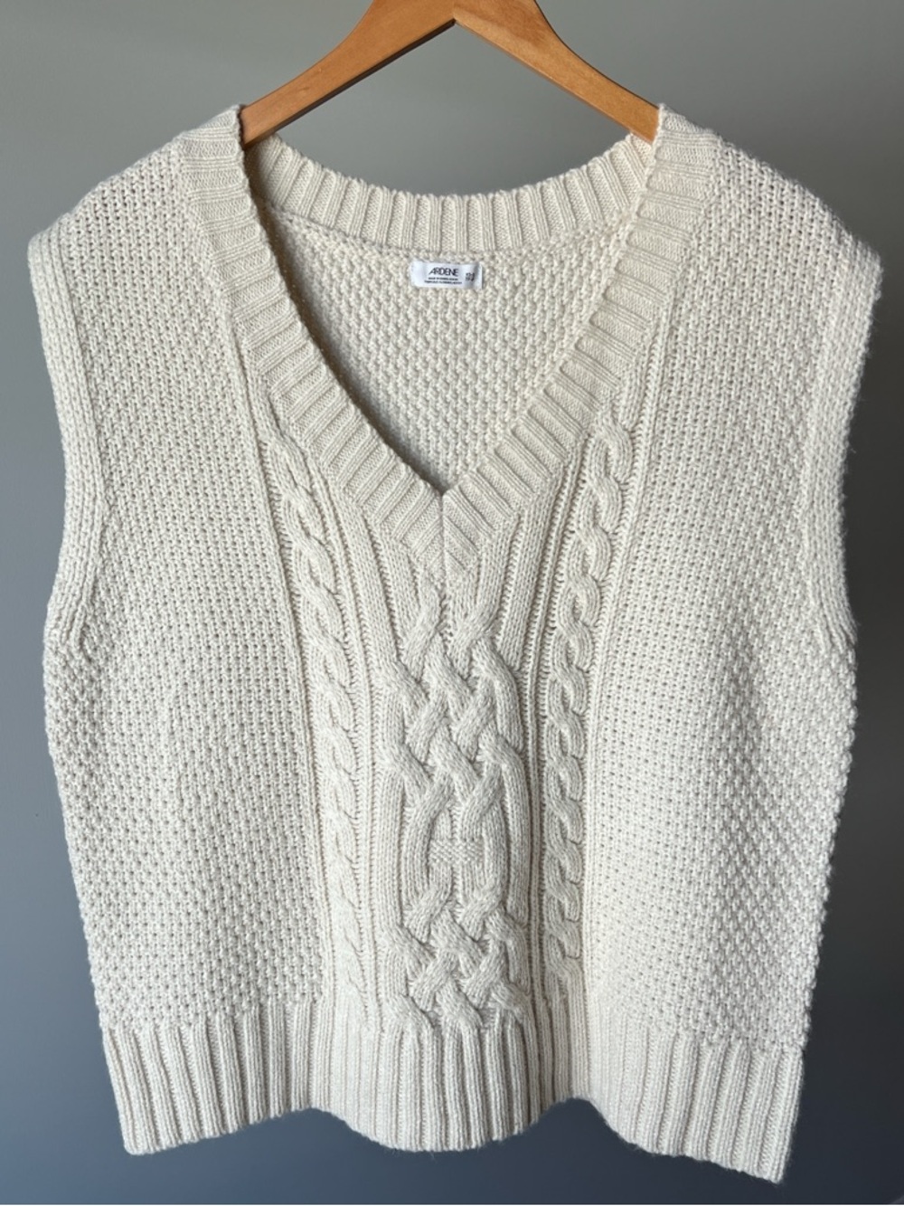 Ardene Oversized Cream Cable-Knit V-Neck Sweater Vest